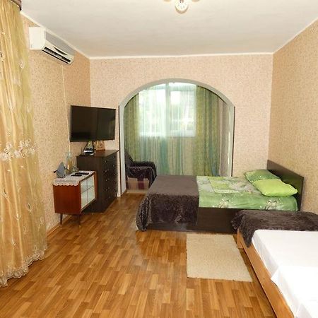 דירות פיזונדה Квартира В Пицунде На Агрба 19 К1 מראה חיצוני תמונה